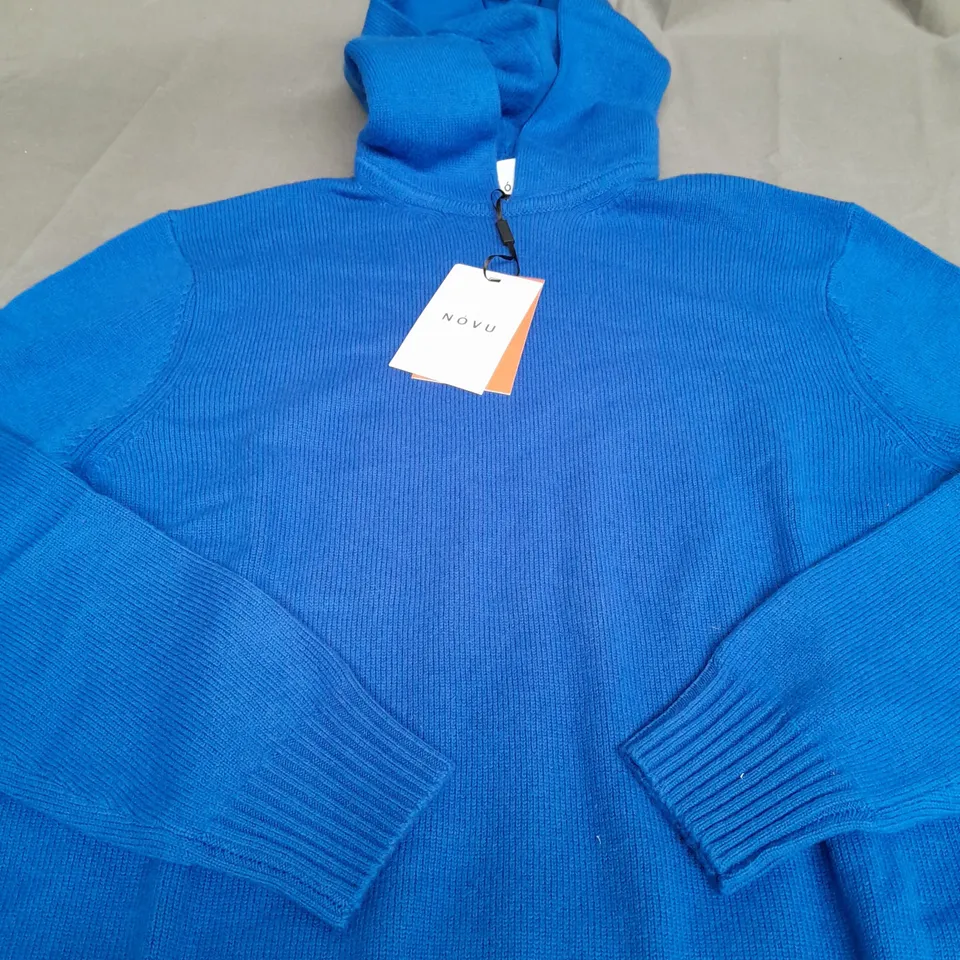 NOVU PULLOVER HOODIE SIZE S