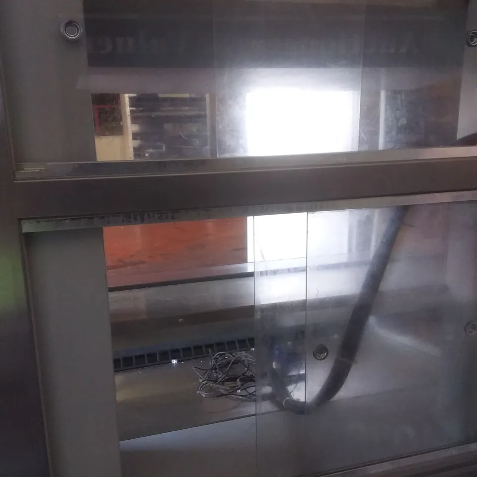 SELF SERVE HOT DELI CABINET