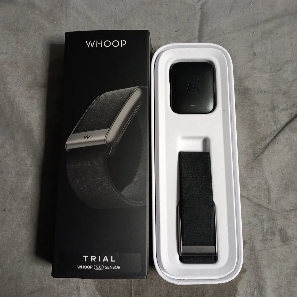 WHOOP ONE SENSOR FITNESS TRACKER 