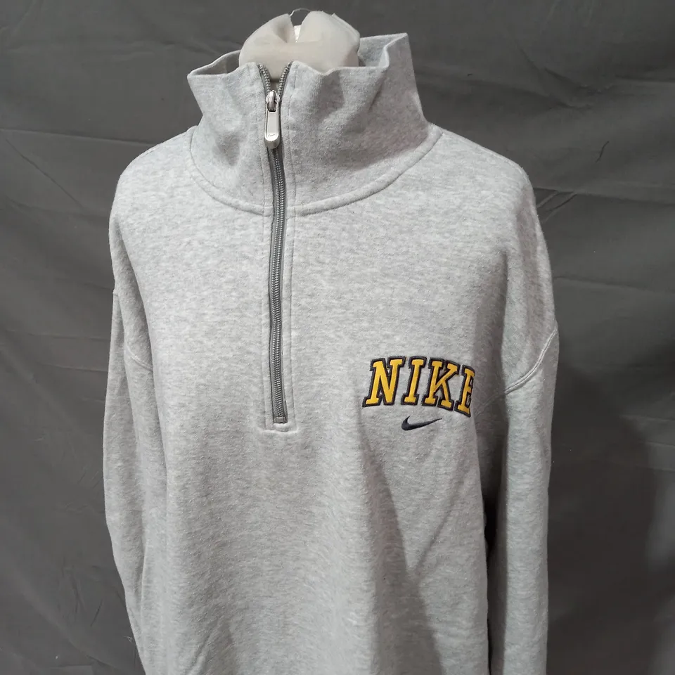 NIKE 1/2 ZIPPED FLEECED JACKET SIZE 2XL