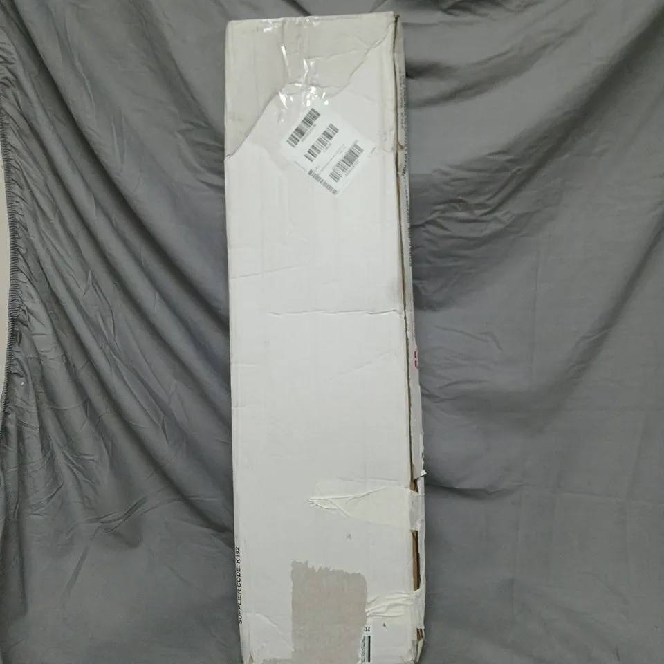 BOXED 113 CM WALL MOUNTED COLOUR CHANGING OUTDOOR LED CHRISTMAS TREE WITH REMOTE CONTROL RRP £49.99