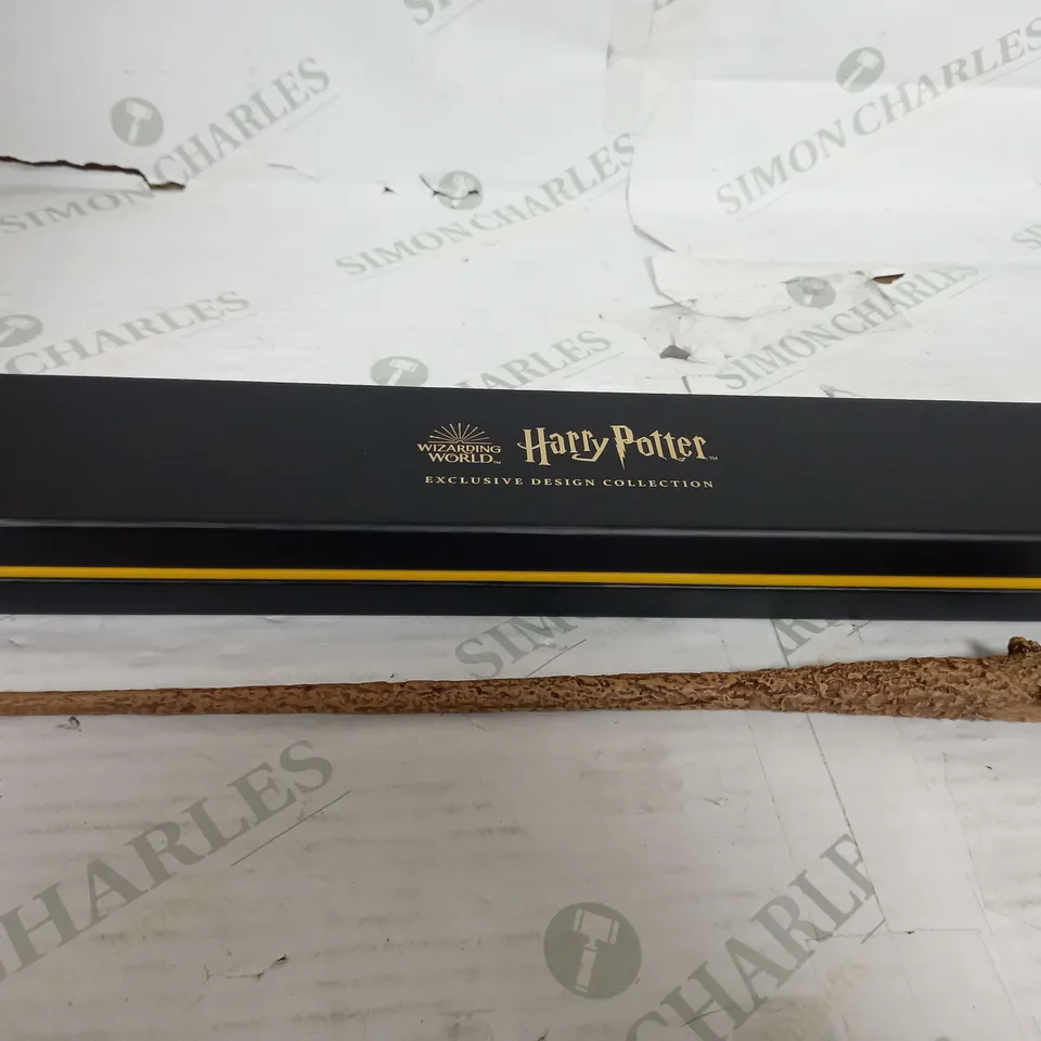 HARRY POTTER - THE HUFFLEPUFF MASCOT  WAND