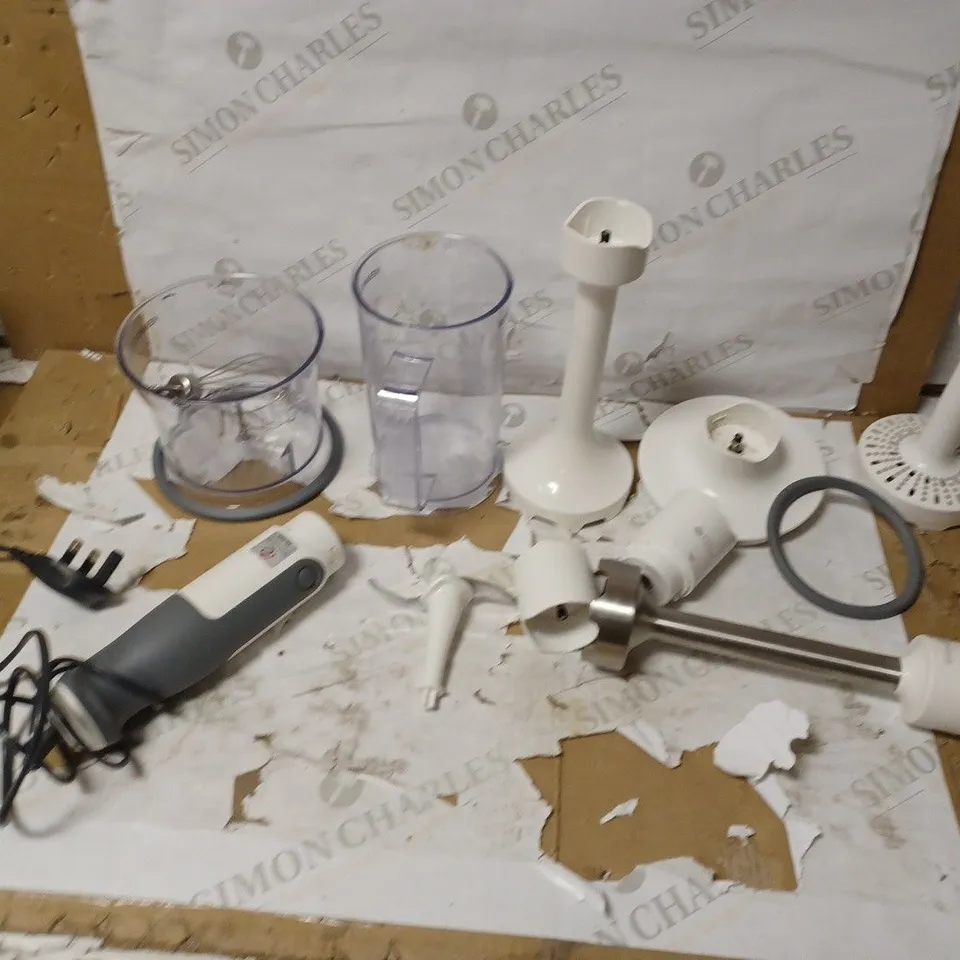 KENWOOD HANDBLENDER TRI BLADE SYSTEM HAND BLENDER
