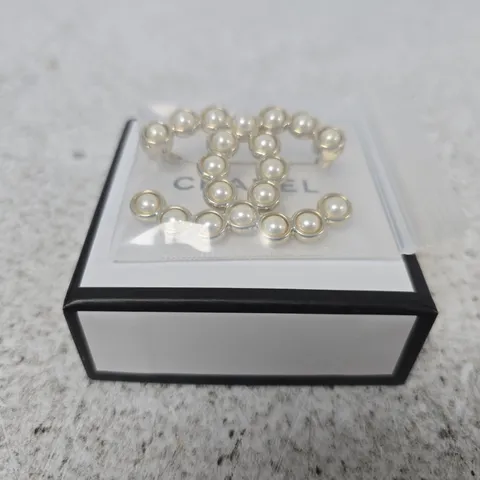 CHANEL PEARL BROOCH