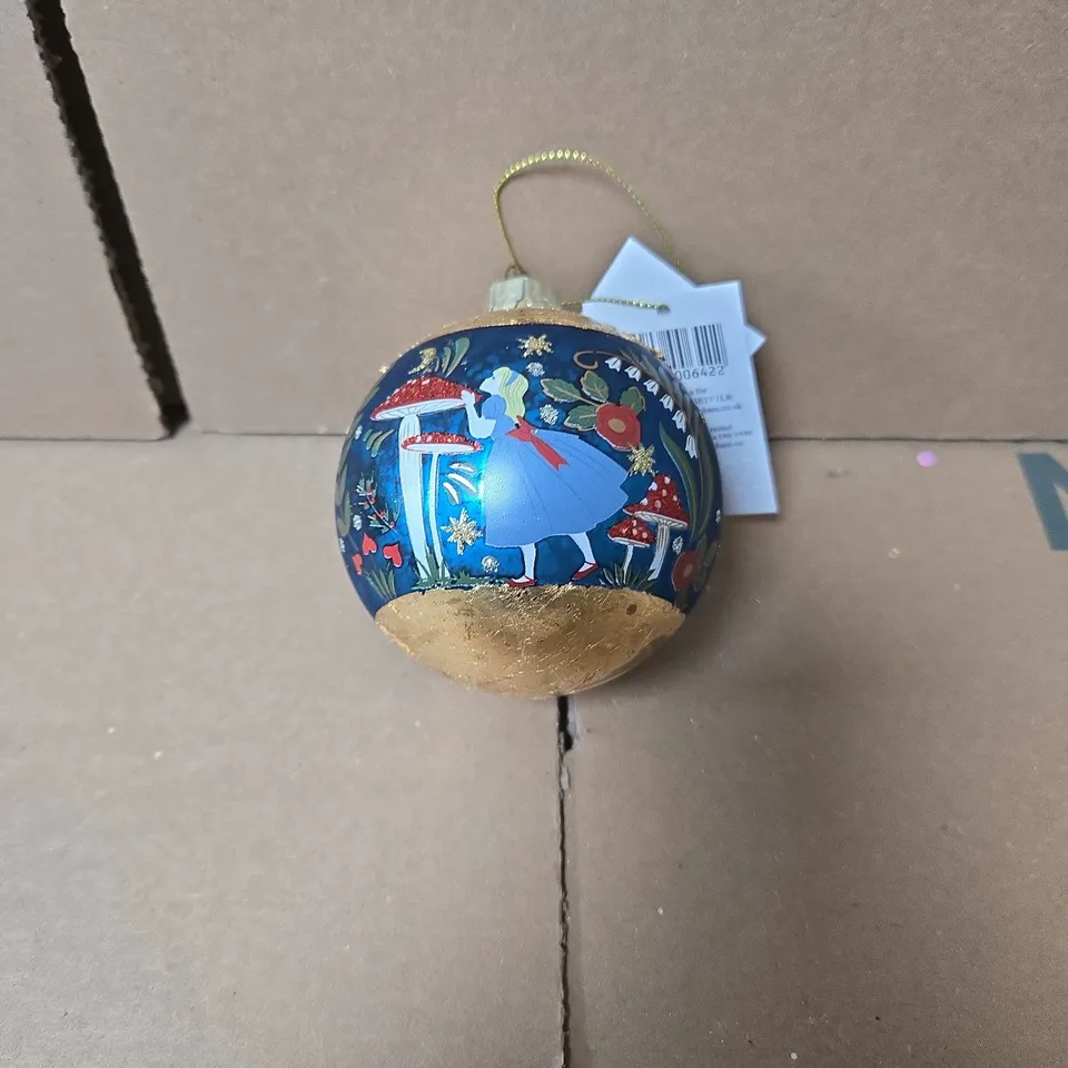 SET OF 12 GISELA GRAHAM CHRISTMAS BAUBLES WITH "ALICE AND TOADSTOOL" DESIGN BOXED