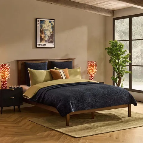BOXED DUSK SALCOMBE BED FRAME - WALNUT // SIZE: 4FT6 DOUBLE (2 BOXES)