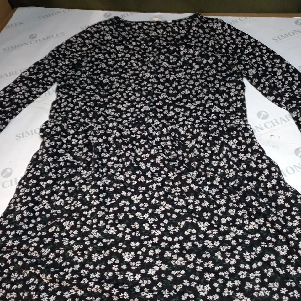 FATFACE FLORAL PATTERN DRESS SIZE UNSPECIFIED