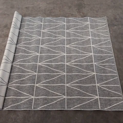 BRAND NEW BAGGED PACO HOME BRUGGE RUG - 170 x 120cm