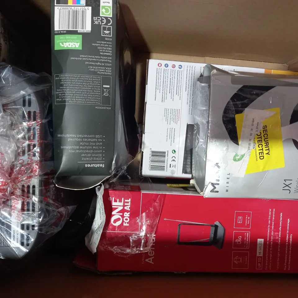 BOX OF APPROXIMATELY 8 ASSORTED ELECTRICL ITEMS TO INCLUDE ASDA TECH WIRELESS HEADPHONES, ASDA TECH PORTABLE AM/FM RADIO, ONE FOR ALL UNIVERSAL REMOTE