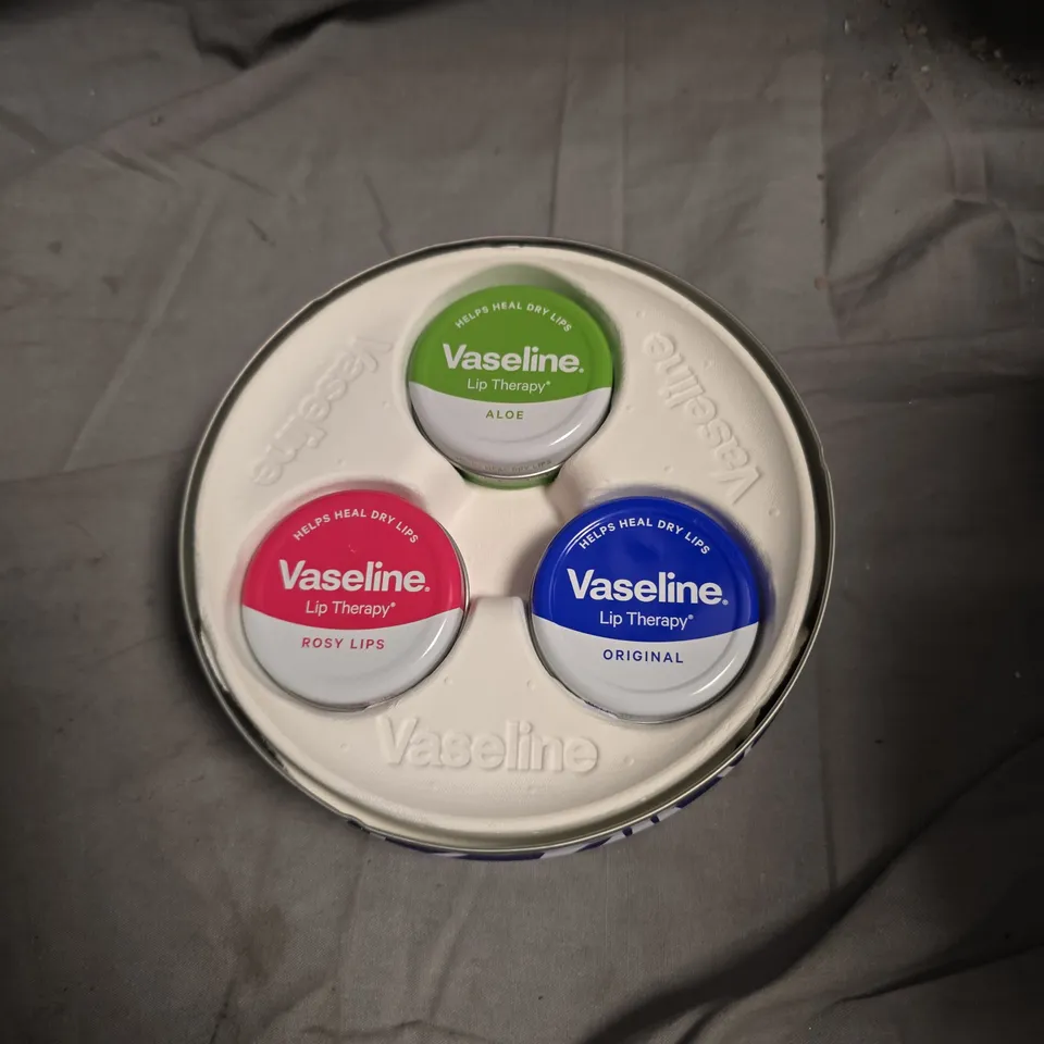 VASELINE LIP THERAPY LIP TREAT COLLECTION TIN – 3 LIP BALM TINS (ALOE, ROSY LIPS, ORIGINAL)