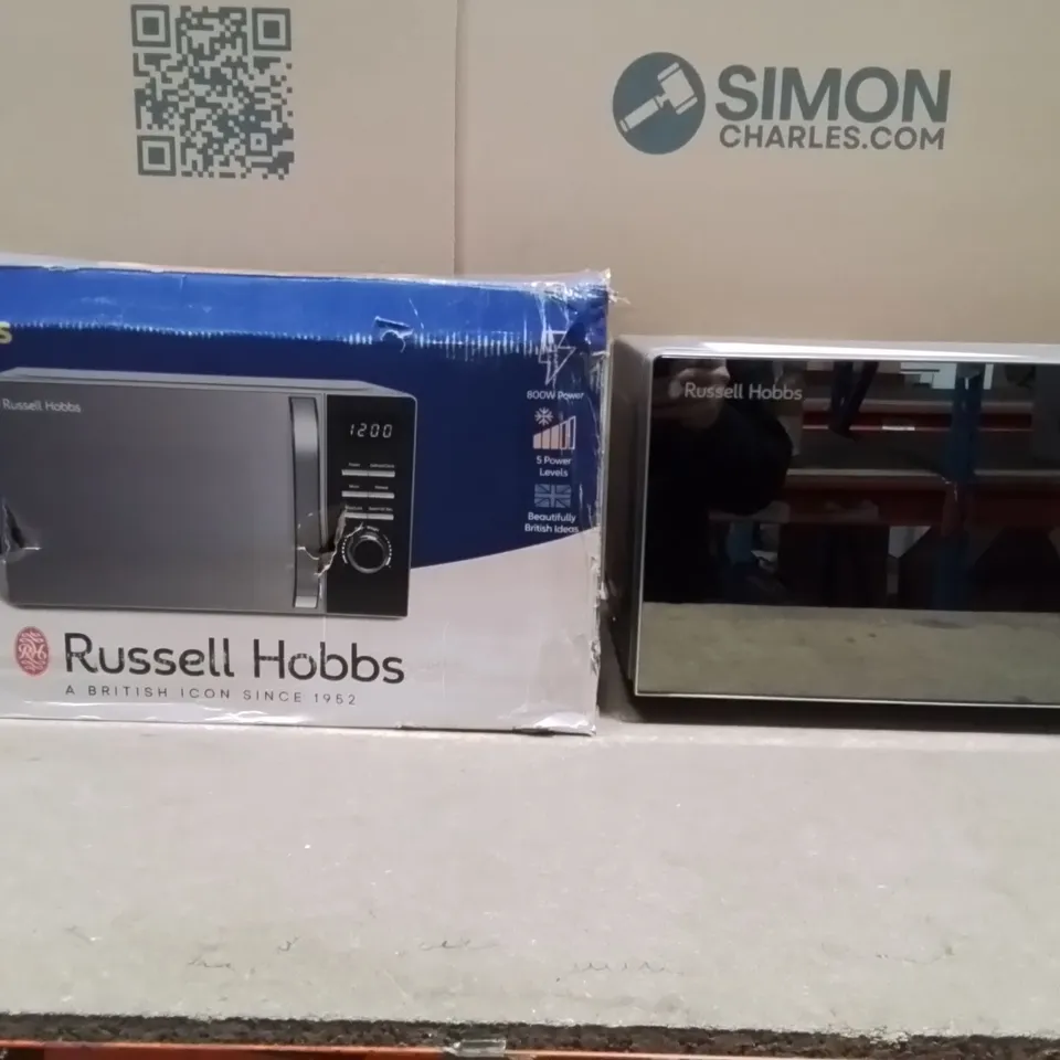 BOXED RUSSELL HOBBS 20 LITRE DIGITAL MICROWAVE 