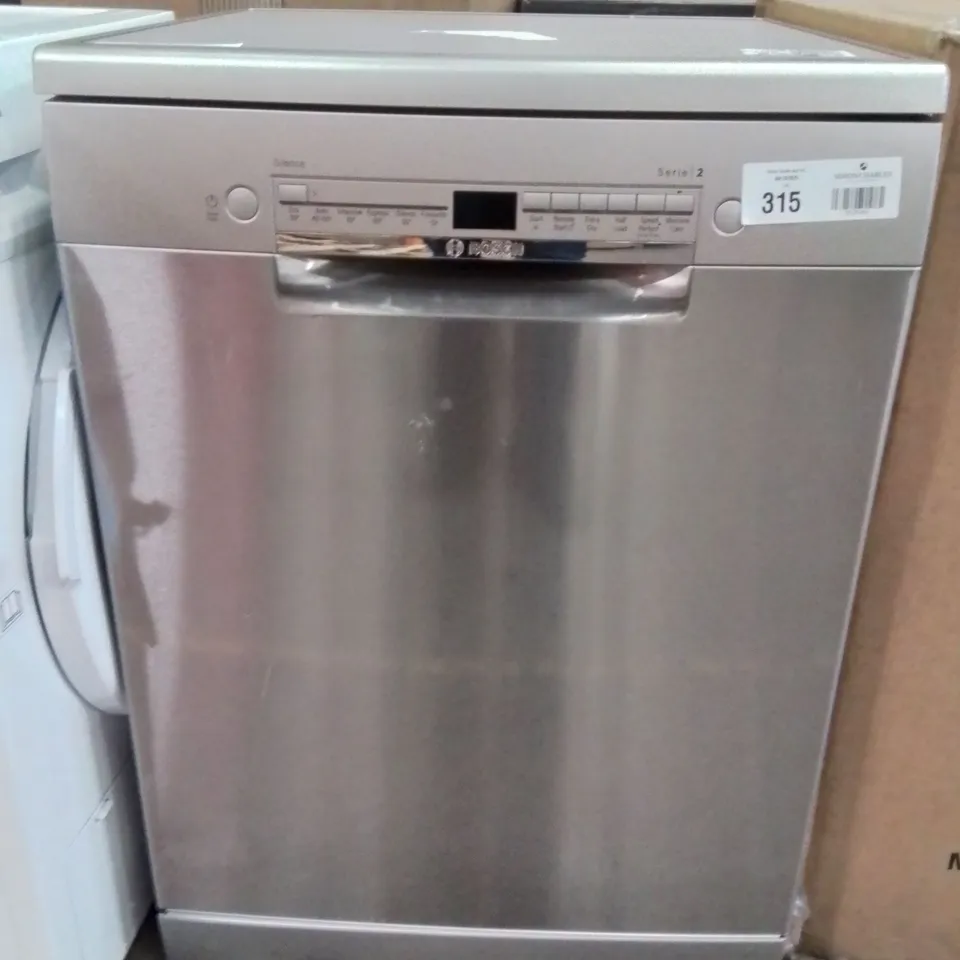 BOSH SERIES 2 DISHWASHER IN SILVER 