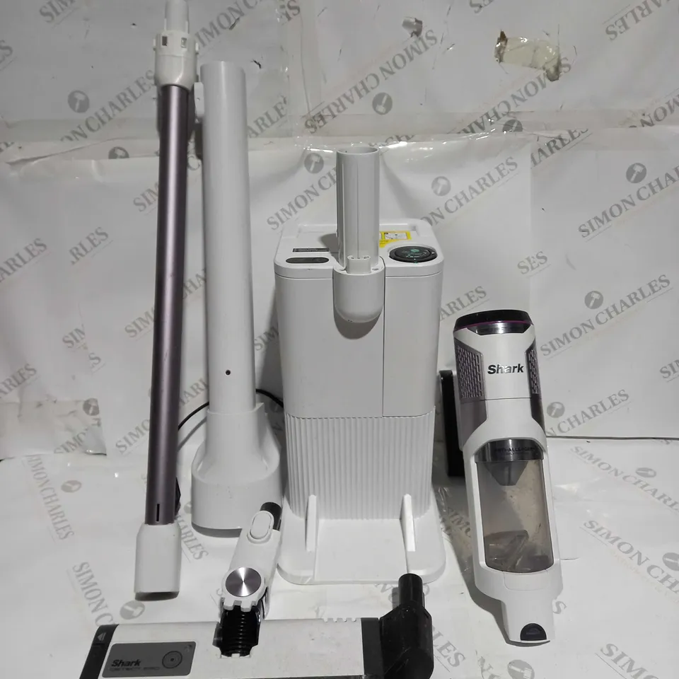 SHARK DETECT PRO 1.3L AUTO EMPTY VACUUM CLEANER IW3510UK