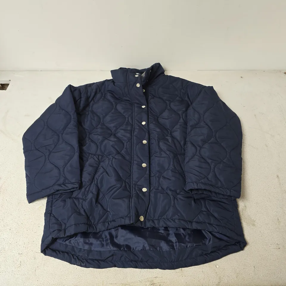 TAMSY LONG SLEEVE PADDED WARM COAT WITH TWO EXTERIOR POCKETS IN NAVY - MEDIUM