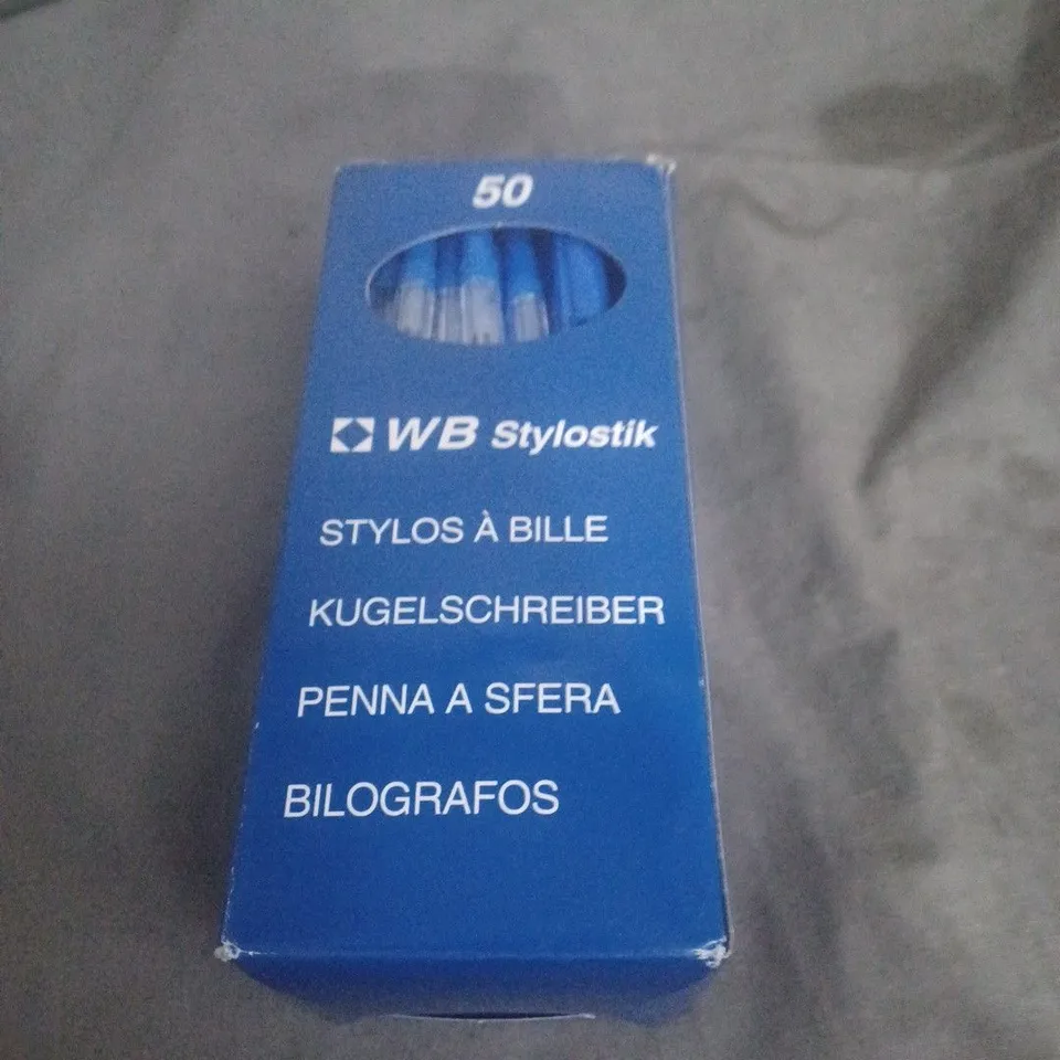 APPROXIMATELY 20 ASSORTED HOUSEHOLD ITEMS INCLUDING STYLOS PENS , BIO LAUNDRY SHEETS AND FIVE MINUTE JOURNAL