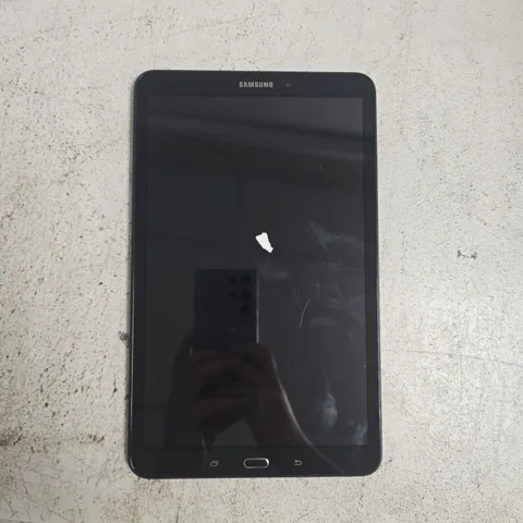 SAMSUNG GALAXY TAB A SM-T580