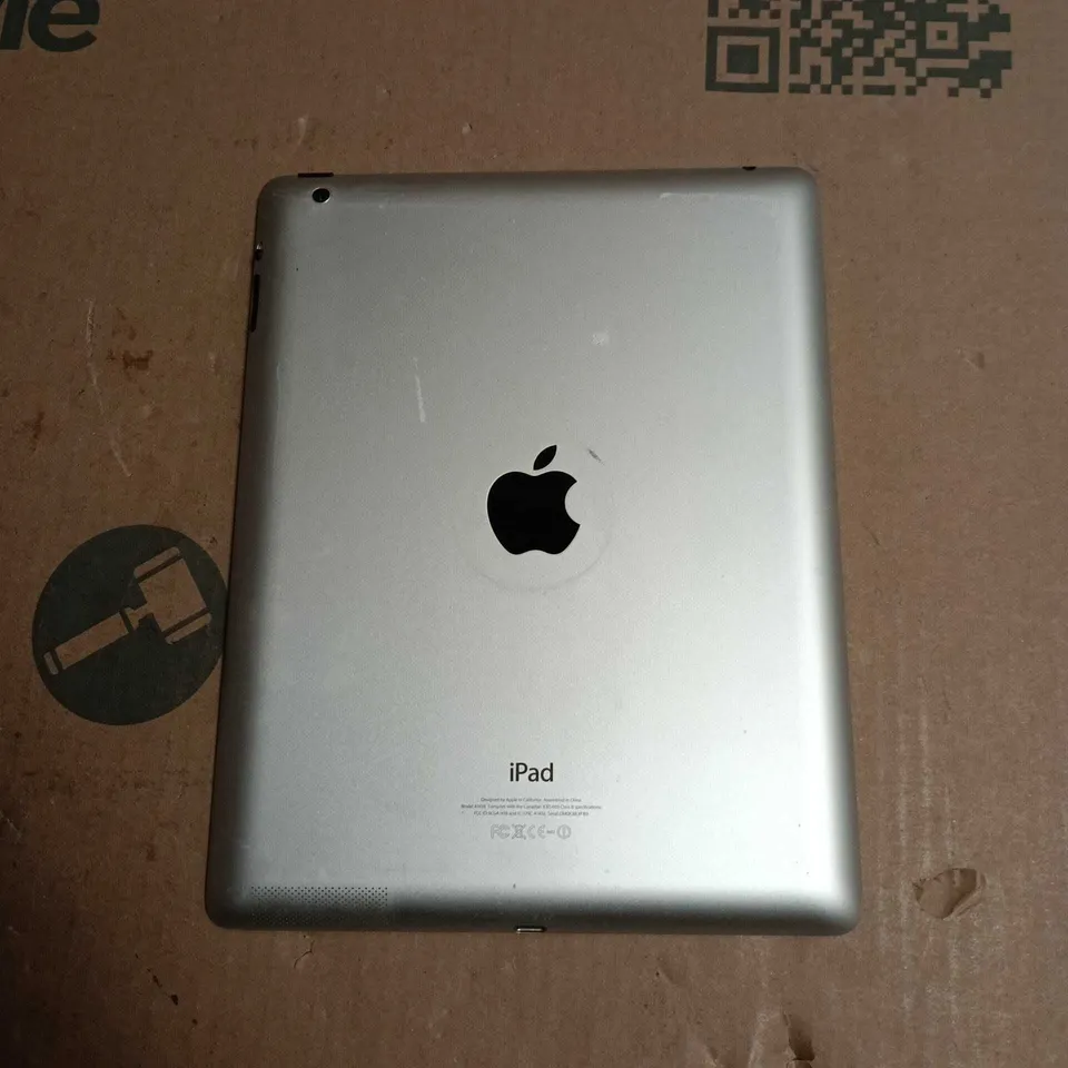 UNBOXED APPLE IPAD 4TH GEN 9.7"  - SILVER 