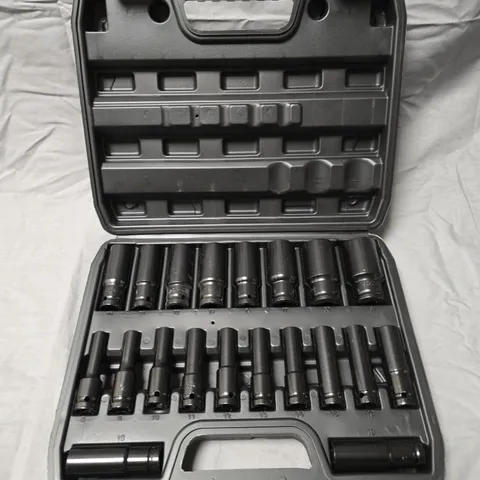 CISVIS TOOLS SOCKET SET 