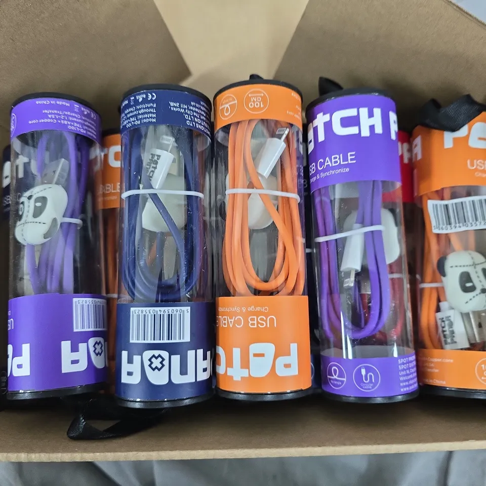 APPROXIMATELY 20 ASSORTED PATCH USB LIGHTNING CONNECTORS CABLES TO INCLUDE ORANGE , PURPLE, RED & NAVY VARIATIONS 