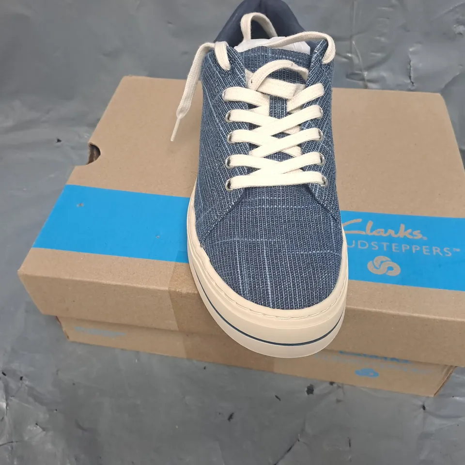 BOXED PAIR OF CLARKS CLOUD STEPPERS IN BLUE SIZE UK 5 
