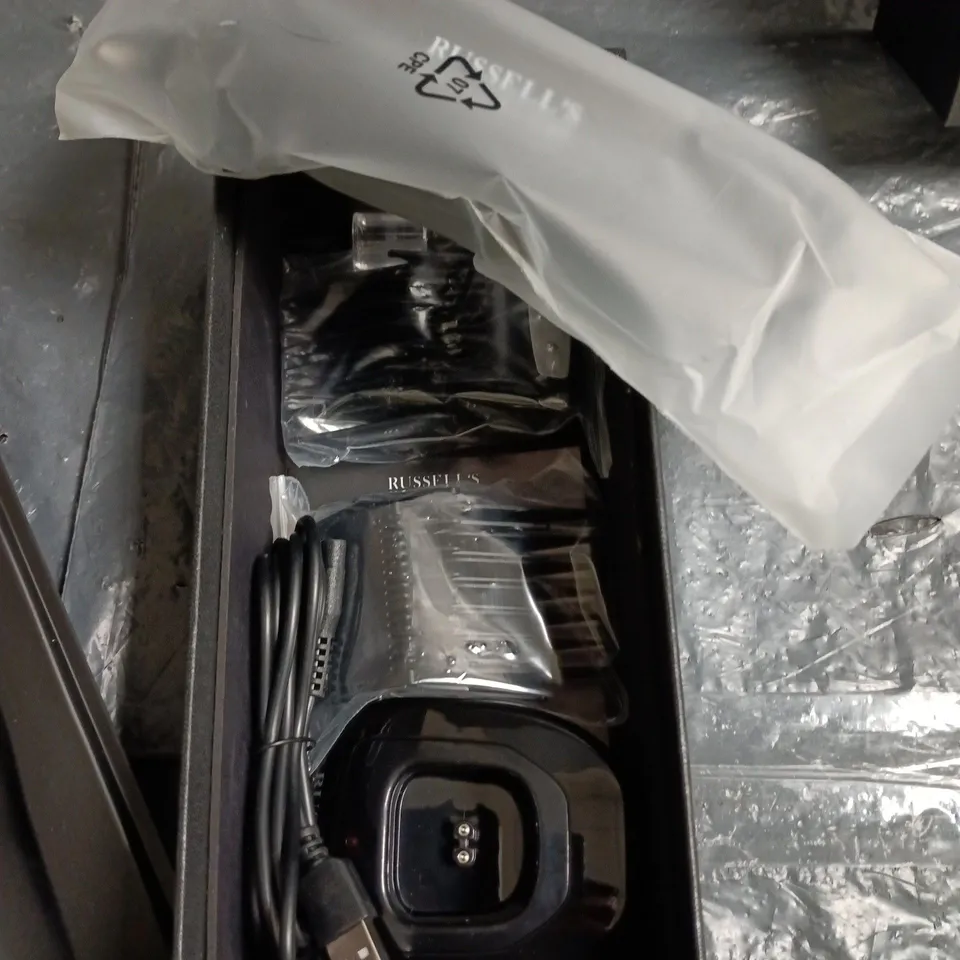 RUSSELLS SHAVE CLUB RECHARGABLE HAIR CLIPPERS
