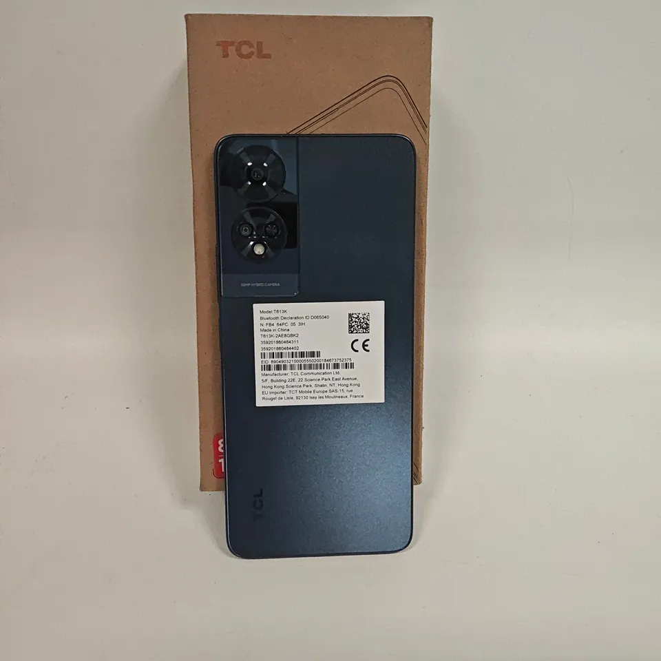 BOXED TCL 50 5G 4+4GB 128GB IN SPACE GREY - T613K