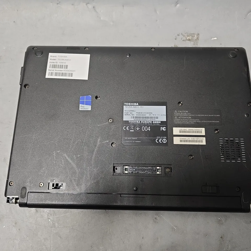 TOSHIBA TECRA A40-C LAPTOP