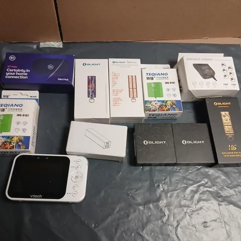 OLIGHT FLASHLIGHTS & ACCESSORIES – MIXED BOXED LOT (INCL. VTECH DEVICE)
