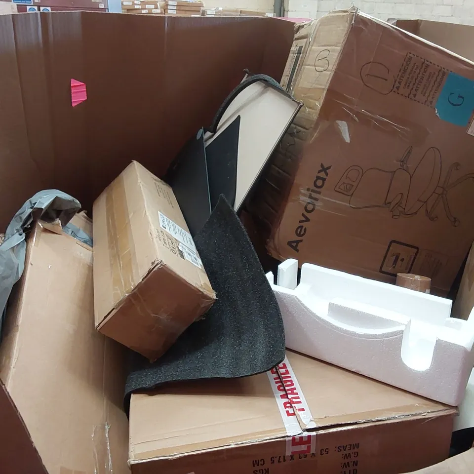 PALLET OF ASSORTED HOUSEHOLD GOODS AND PRODUCTS TO INCLUDE; DIMMABLE DESK LAMP, AIR FRYER, PAPER SHREDDER, HALLOWEEN SKELETON DECORATION, STEAM CLEANER, BOXED FURNITURE ETC 
