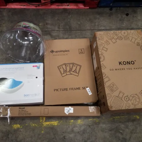 PALLET CONTAINING ASSORTED PRODUCTS INCLUDING CHAIR MAT, SEAT CUSHION, PICTURE FRAME SET, SUITCASE & GARDEN CLOCHES
