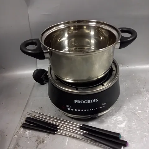 BOXED PROGRESS SWISS FONDUE SET IN BLACK/SILVER