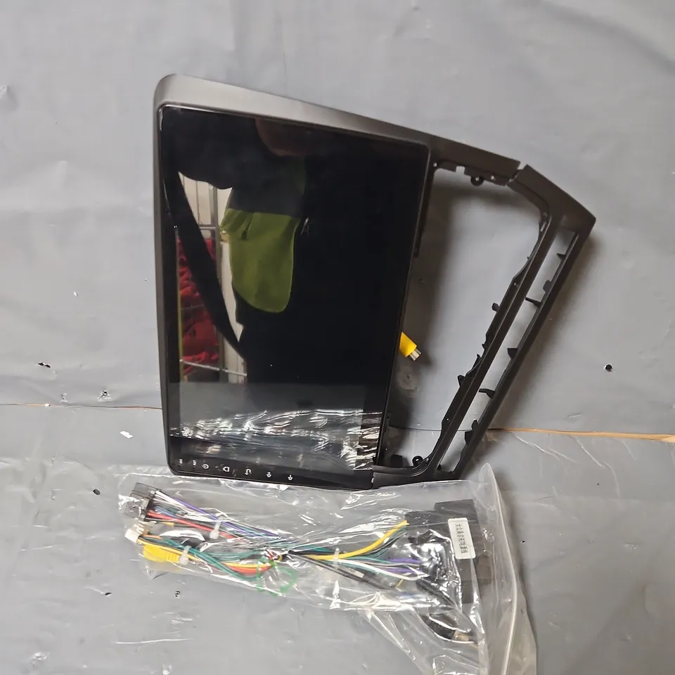 CAR MULTIMEDIA PLAYER