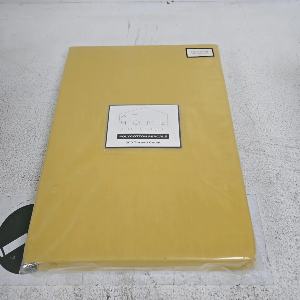 AT HOME COLLECTION POLYCOTTON PERCALE SUPER KING EXTRA DEEP FITTED SHEET