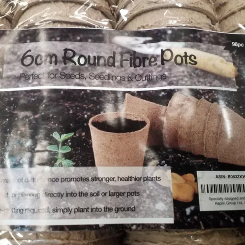 BOX CONTAINING APPROX 1344 KEPLIN 6CM ROUND FIBRE POTS