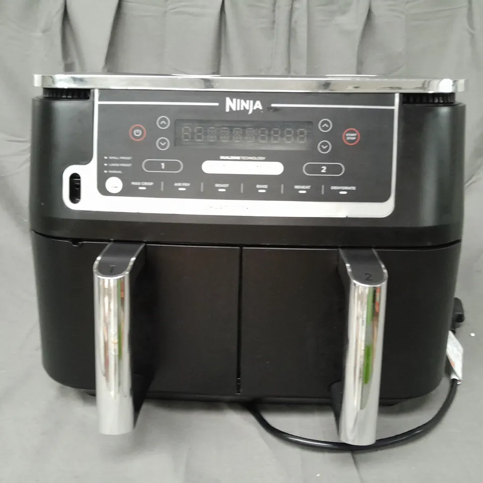 BOXED NINJA FOODI MAX DUALZONE AIR FRYER AF451UK
