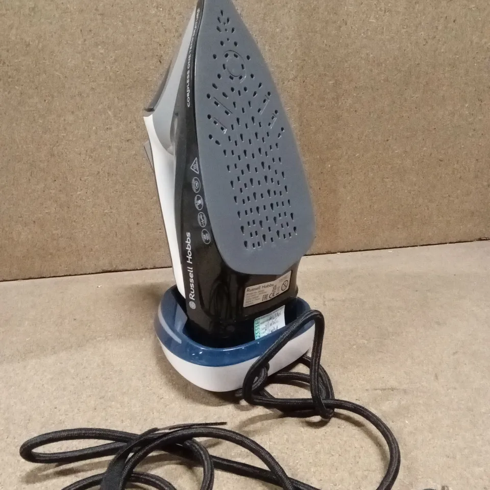 BOXED RUSSELL HOBBS CORDLESS ONE TEMPERATURE STEAM IRON