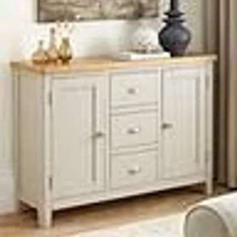 BOXED MALONE READY ASSEMBLED 2 DOOR 3 DRAWER SIDEBOARD - GREY OAK (1 BOX)