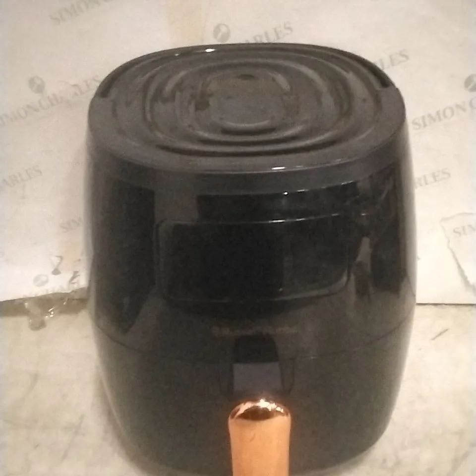BOXED RUSSELL HOBBS SATISFRY AIR FYER 5L 