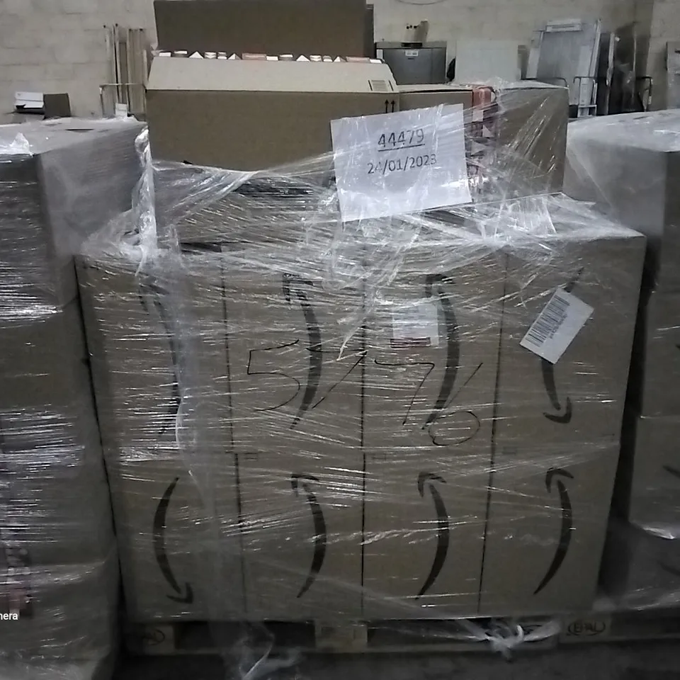 PALLET OF ASSORTED ITEMS INCLUDING SILVER CHRISTMAS TREE TOPPER, OVEN MITE, ORGANISED SHOPPING LIST NOTEPAD, BURLAP BANNER, LED GUY FAWKS MASK, INFLATABLE TOY