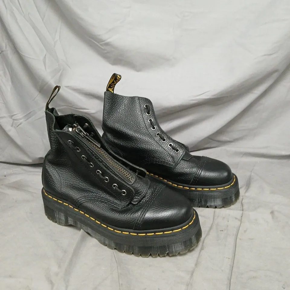 UNBOXED PAIR OF DR MARTENS BLACK LEATHER ANKLE BOOTS WITH YELLOW STITCHING AND AIRWAIR PULL TAB, SIDE ZIP - SIZE 8