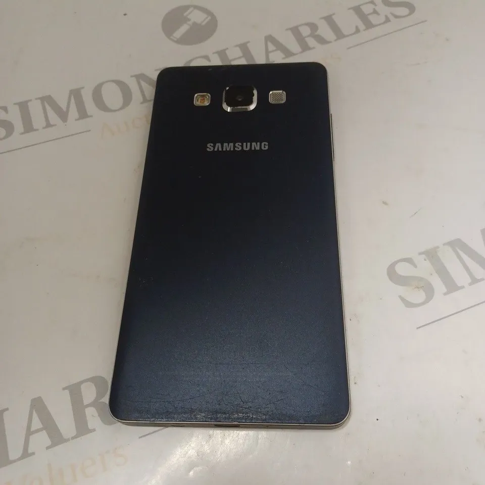 SAMSUNG GALAXY A5 MOBILE PHONE