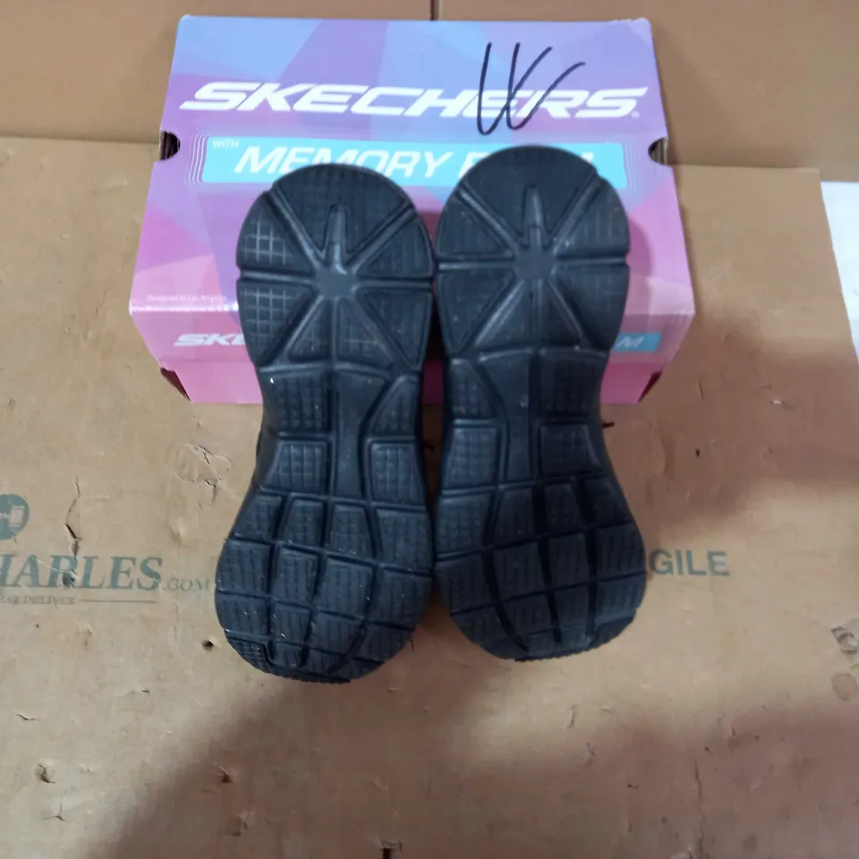 BOXED PAIR OF SKECHERS - SIZE 5.5