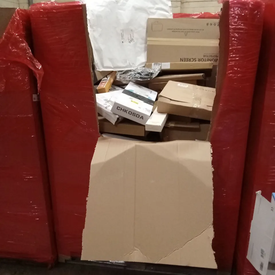 PALLET OF ASSORTED HOUSEHOLD GOODS AND PRODUCTS TO INCLUDE; COMFORT CUSHION, PAPER SHREDDER, TURNTABLE SYSTEM ETC