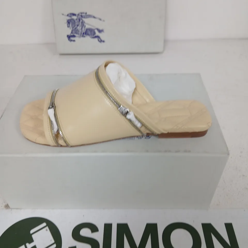 BURBERRY ZIP SANDAL WITH KITTEN HEEL – UK 5 (EU 38)