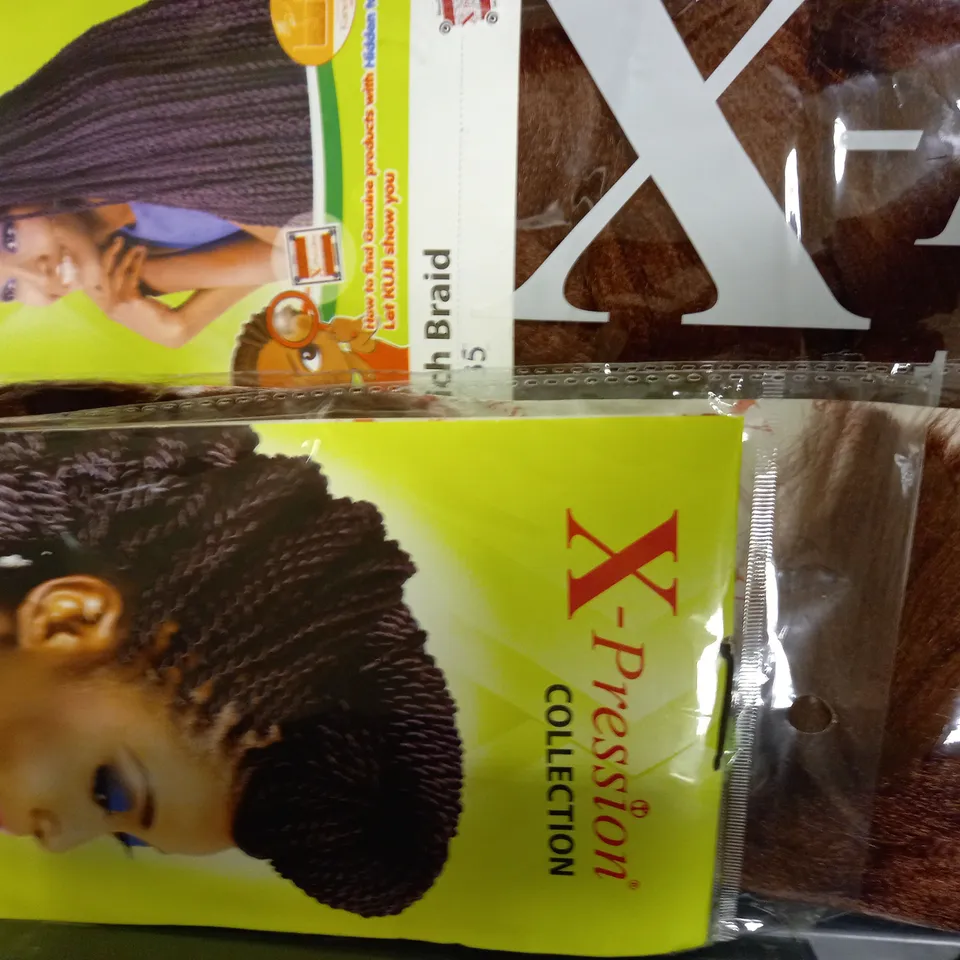 LOT OF APPROXIMATELY 10 ASSORTED HEALTH & BEAUTY ITEMS, TO INCLUDE BRAIDS, HAIR CHALK, WIGS, ETC