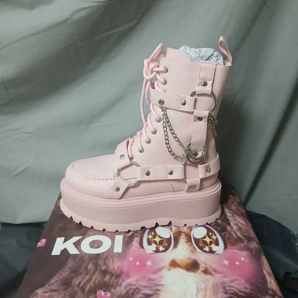 BOXED KOI YAMI PASTEL PINK PLATFORM BOOTS - UK4
