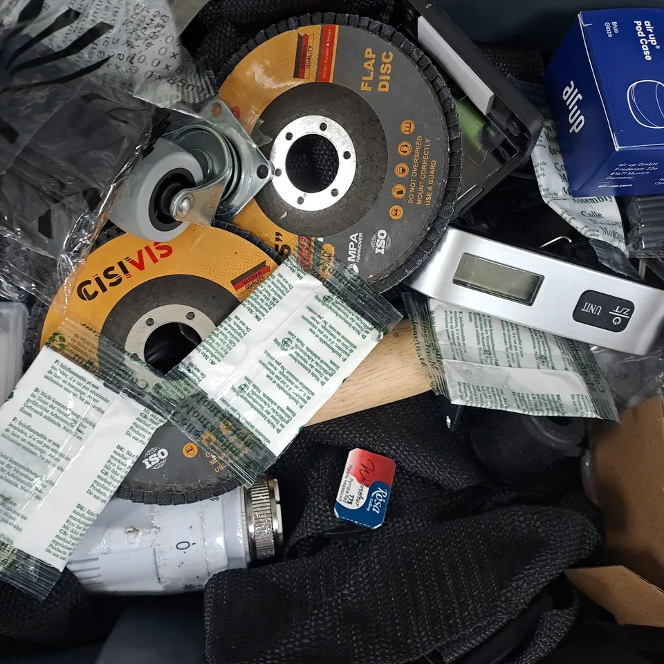 APPROXIMATELY 10 ASSORTED HOUSEHOLD ITEMS TO INCLUDE STAIN REMOVER, HARD BRISTLE BRUSH, FLAP DISC, ETC