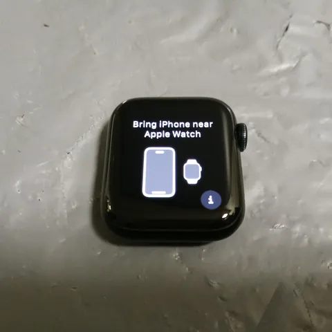 UNBOXED APPLE WATCH SE 40MM