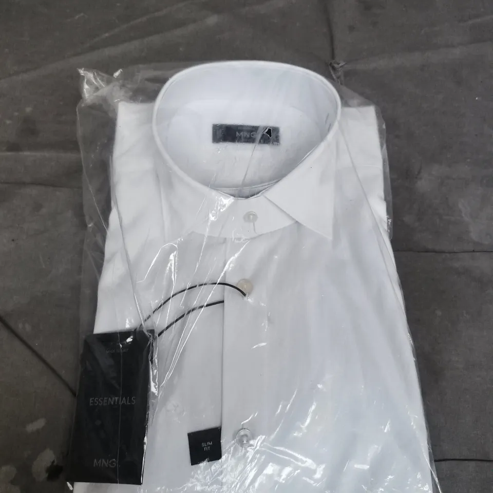 MANGO MNG ESSENTIALS SLIM FIT WHITE DRESS SHIRT – XL