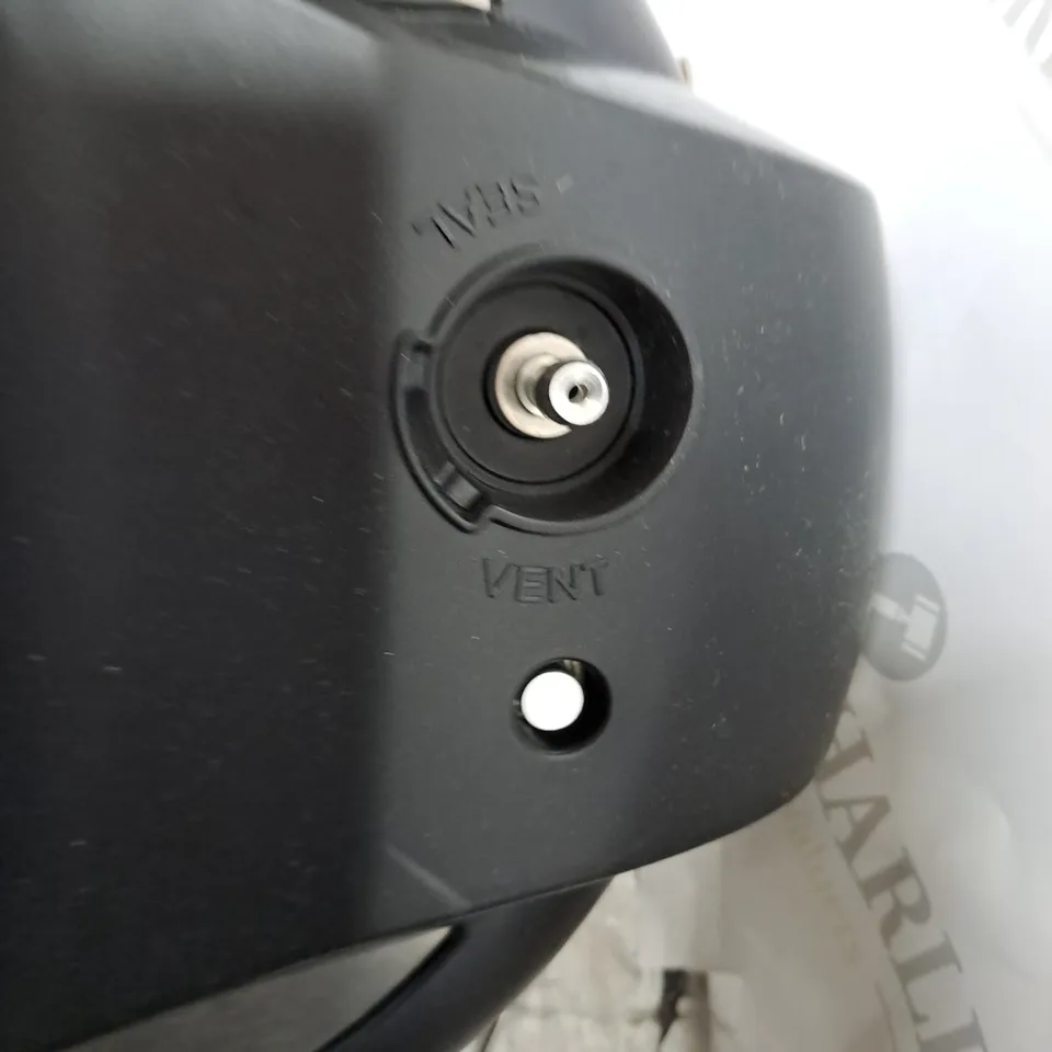 BOXED NINJA FOODI MAX MULTI- COOKER 